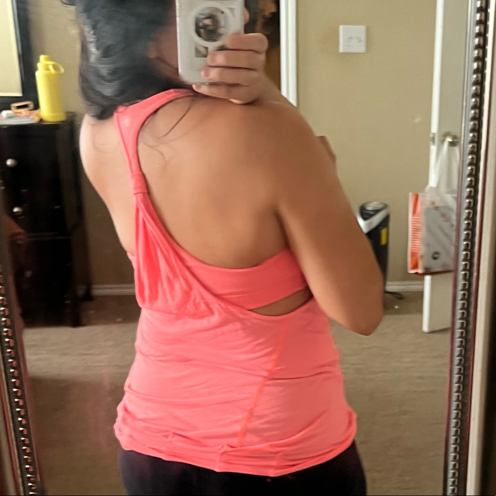 Lululemon Tank - Picture 5 of 5